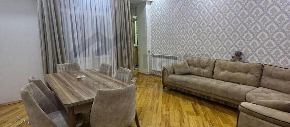 Nerimanov m/s yaxin 3 otaqli menzil satilir/75 kv.m. - 2