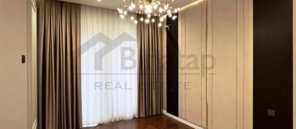 Baki Modern mektebinin yani, Nerimanov m/s yaxin 3 otaqli menzil satilir/96 kv.m. - 6