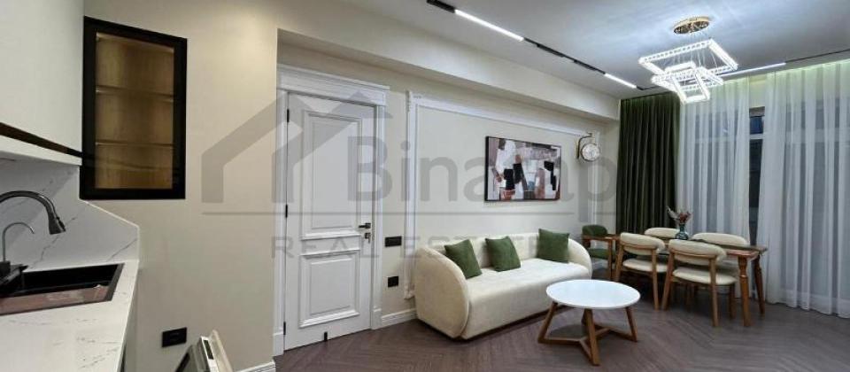 BDU ve Elmler Akademiyasi m/s yaxin 3 otaqli menzil satilir/93 kv.m. - 2