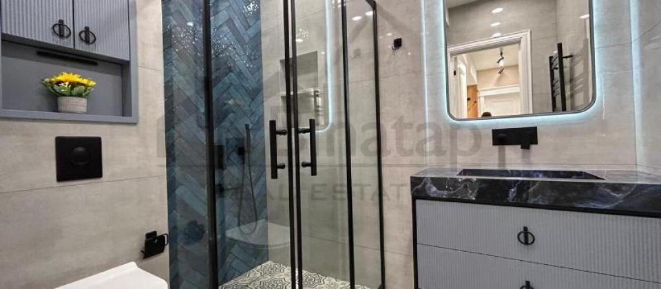 BDU ve Elmler Akademiyasi m/s yaxin 3 otaqli menzil satilir/93 kv.m. - 14