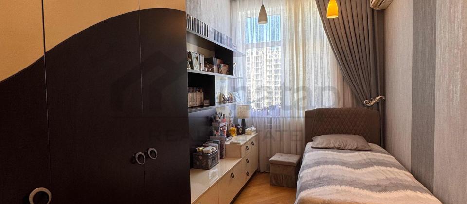 Satılır 4 otaqlı yeni tikili 145.4 m², Elmlər Akademiyası m. - 8