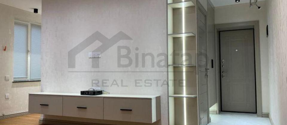 Sevil Qaziyeva parki, Rusiya ve Turkiye Sefirliyinin yaninda 2 otaqli menzil satilir/55 kv.m. - 2