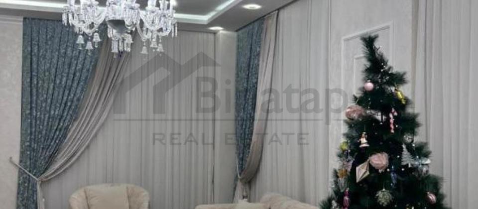 Tbilisi prospekti, Grand Hayat Residence'de 3 otaqli menzil satilir/148 kv.m. - 2