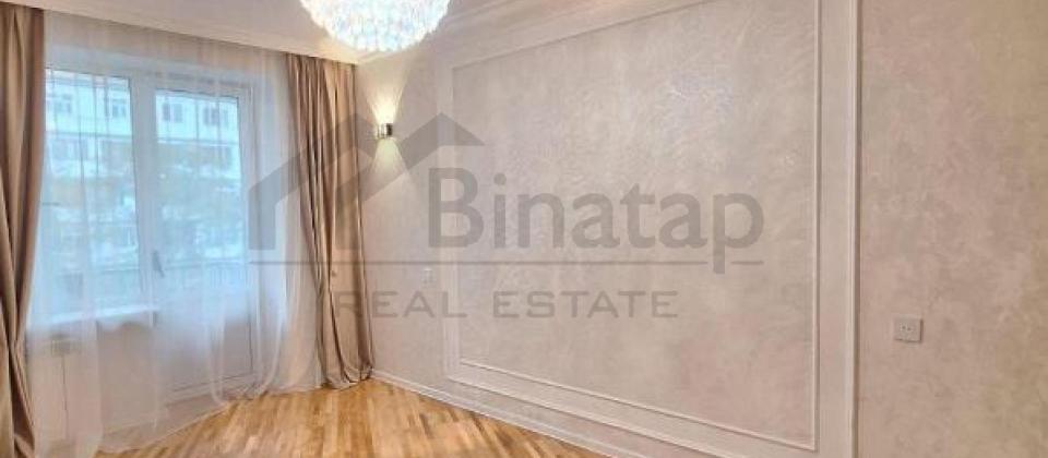 BDU ve Elmler Akademiyasi m/s yaxin 3 otaqli menzil satilir/70 kv.m. - 2