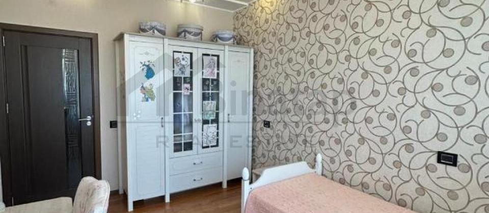 Xetai m/s, Bulvar ve Port Bakuya yaxin 3 otaqli menzil satilir/126 kv.m. - 8