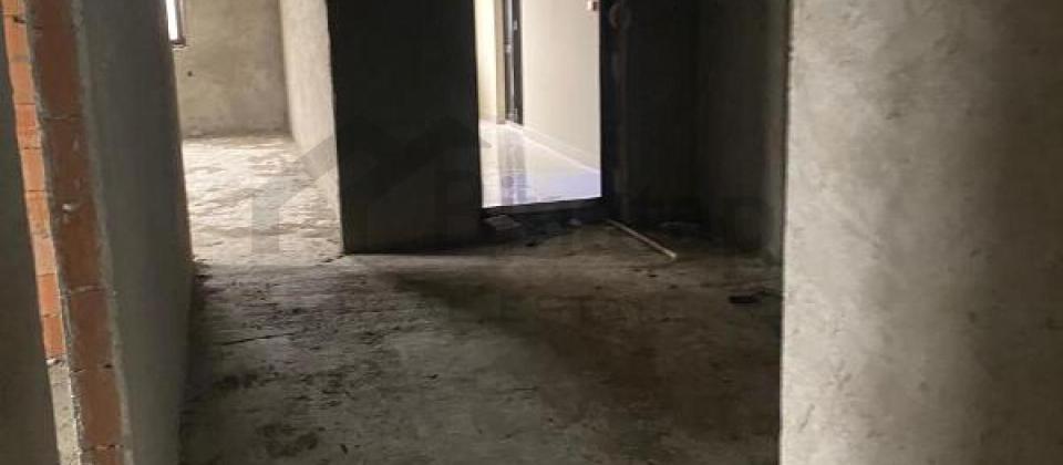 Olimpik Star ve Niaqara restoraninin yaninda 3 otaqli menzil satilir/137 kv.m. - 10