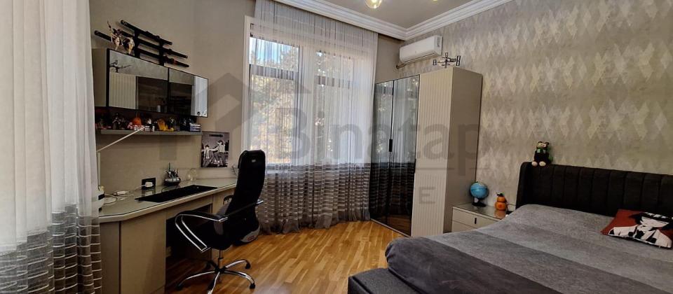 Satılır 5 otaqlı həyət evi  420 m², Avtovağzal m. - 7