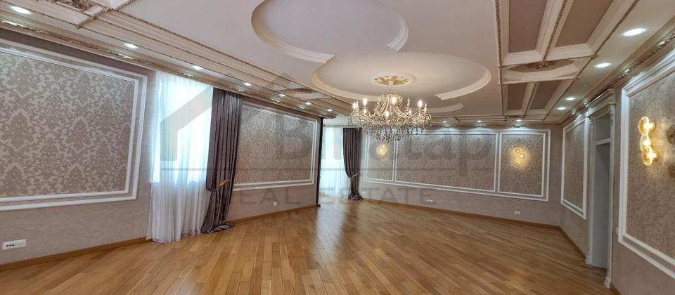 Kirayə verilir 4 otaqlı yeni tikili 230 m², 8 Noyabr m. - 4