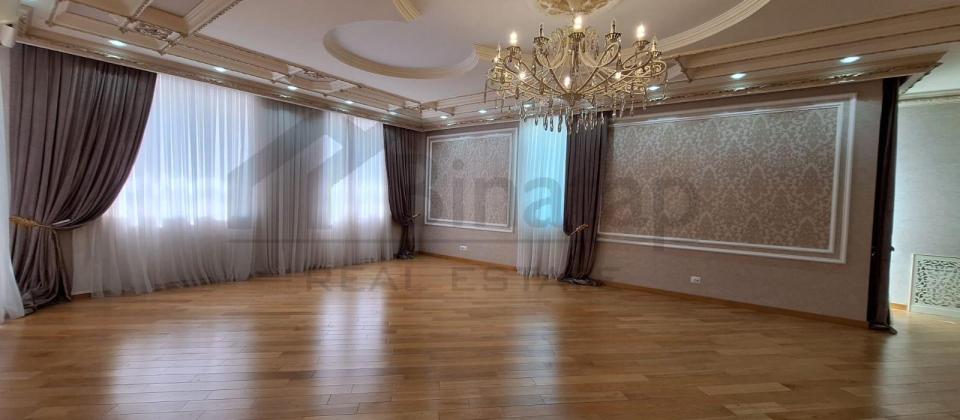 Kirayə verilir 4 otaqlı yeni tikili 230 m², 8 Noyabr m. - 6