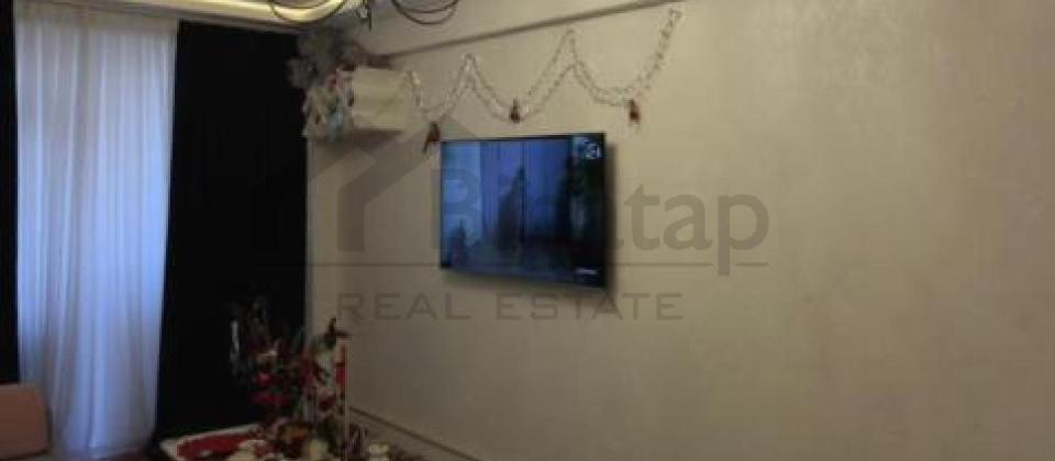 Yeni Yasamal, Albali ushaq bagchasina yaxin 2 otaqli menzil satilir/50 kv.m. - 2