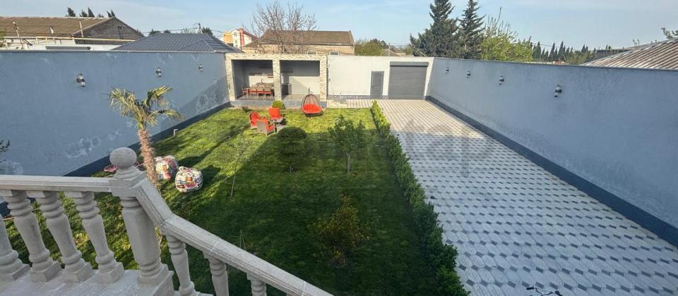 Albalılıq ərazisində müstəsna bağ evi satışda - 2