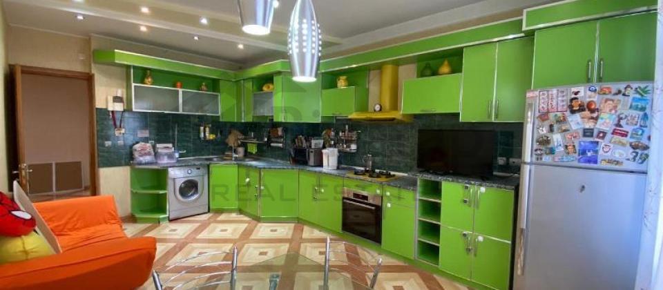 Metropark t/m ve Nerimanov m/s yaxin 4 otaqli menzil satilir/170 kv.m. - 9