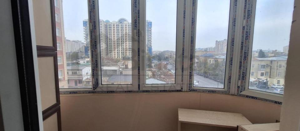 Satılır 4 otaqlı yeni tikili 170 m², Elmlər Akademiyası m. - 12