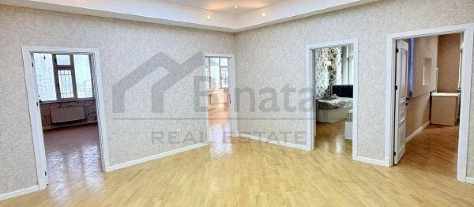 Elmler Akademiyasi m/s ve BDU yaxin 4 otaqlı menzil satilir/190 kv.m. - 11