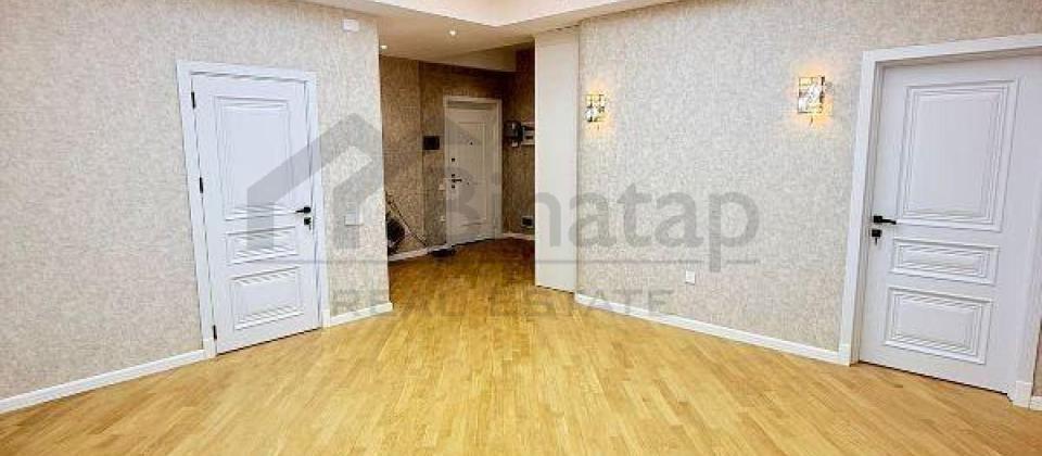 Elmler Akademiyasi m/s ve BDU yaxin 4 otaqlı menzil satilir/190 kv.m. - 14