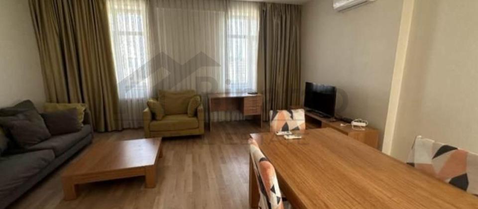 Tebriz kuchesi (Chapayev), Sheki restoraninin yaninda 2 otaqli menzil satilir/78 kv.m. - 2