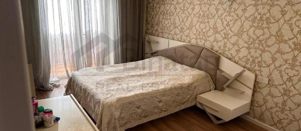 Yeni Yasamal, İnşaatçılar m/s yaxin 3 otaqli menzil satilir/90 kv.m. - 6