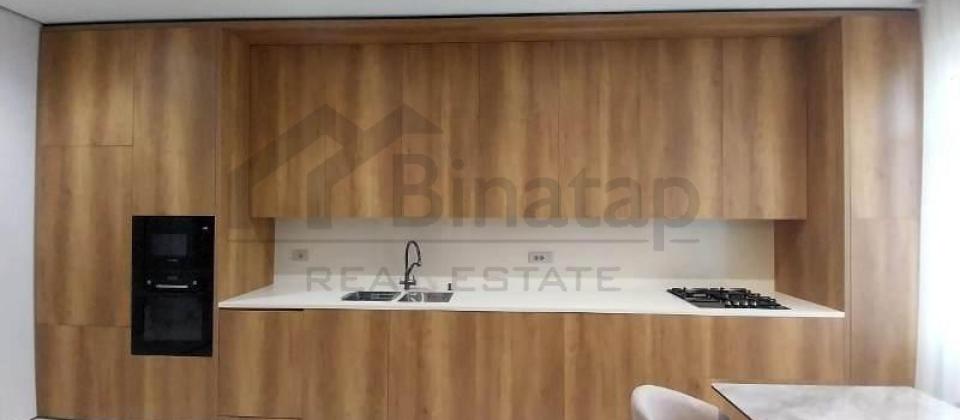 Semed Vurgun baginin yani, 28 May m/s yaxin 3 otaqli menzil satilir/108 kv.m. - 3