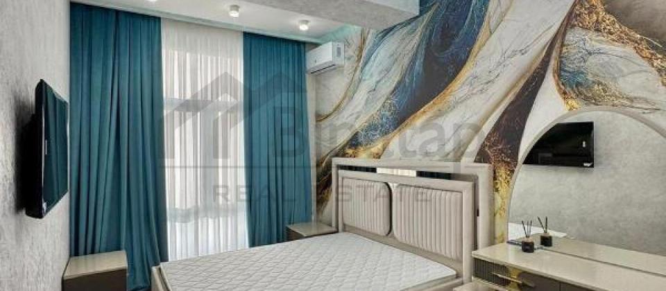 İnqlab, Tibb Universitetinin yaninda 3 otaqli menzil satilir/108 kv.m. - 4