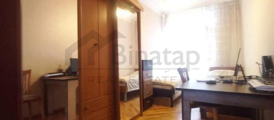 Zefer ve Qenimetler parklarinin yaninda 3 otaqli menzil satilir/70 kv.m. - 4
