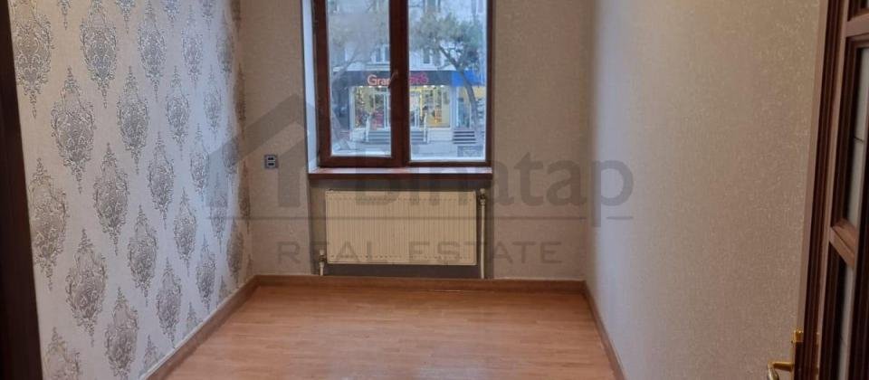 Satılır 3 otaqlı köhnə tikili 100 m², Həsən Əliyev (İnqlab) - 4