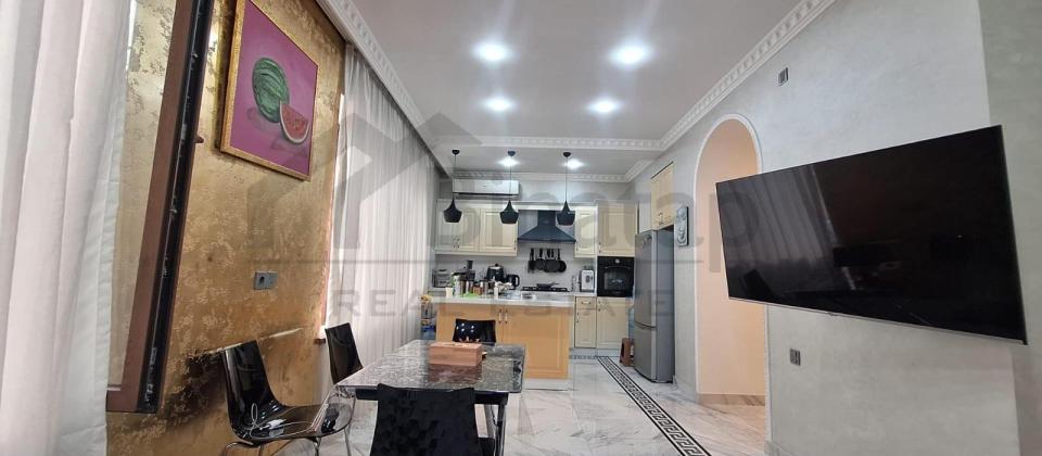 Satılır 4 otaqlı köhnə tikili 120 m², Sahil m. - 10