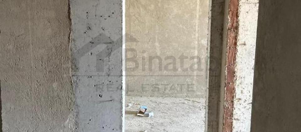 Şerq bazarinin yani, 28 May m/s yaxin 4 otaqli menzil satilir/233 kv.m. - 10