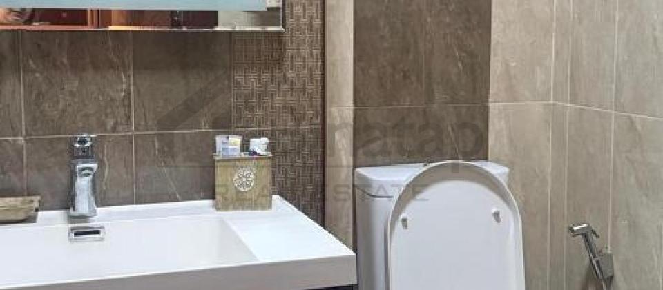 Lider tv ve Yasamal parkinin yaninda 4 otaqli menzil satilir/170 kv.m. - 14