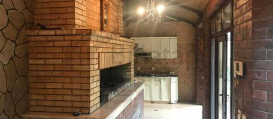 Obyekt icaresi..! Ataturk parki, Ayna Sultanova heykeli ve Bank of Bakuya yaxindir