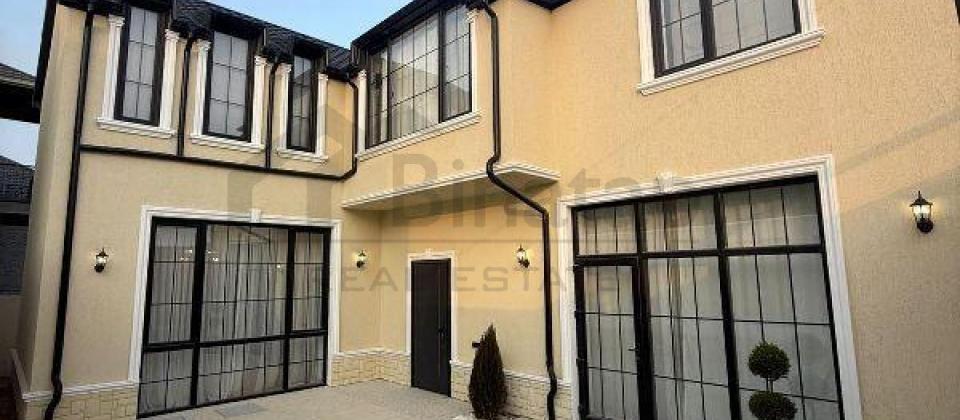 Badamdar qesebesi, 3cu massivde 5 otaqli villa satilir/220 kv.m.