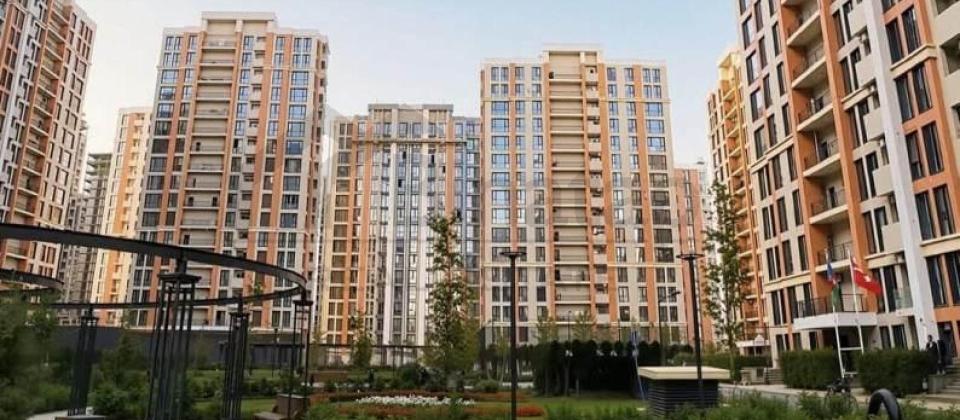 3№ li Asan xidmətin arxasinda 3 otaqli menzil satilir/71 kv.m.