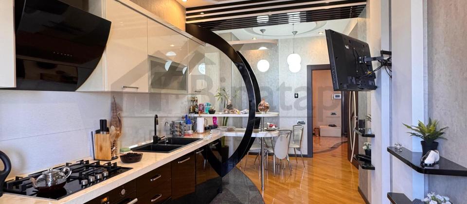 Satılır 4 otaqlı yeni tikili 145.4 m², Elmlər Akademiyası m. - 8