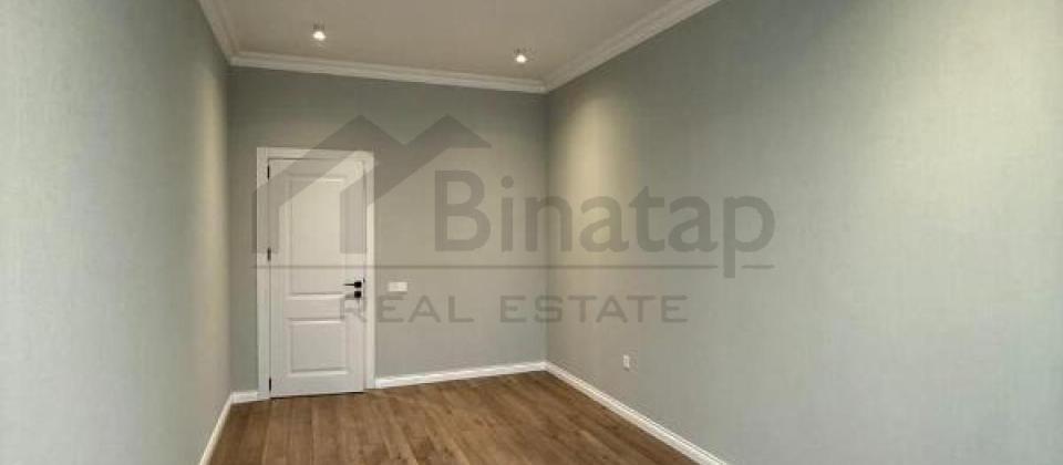 8 Noyabr m/s 5 deqiqelik mesafede 3 otaqli menzil satilir/115 kv.m. - 10