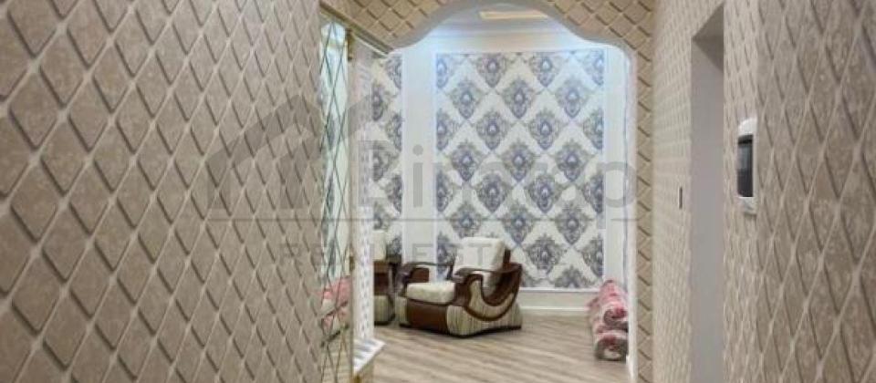 Azerbaycan Universiteti ve Pişevari parkinin yaninda 2 otaqli menzil satilir/93 kv.m. - 7