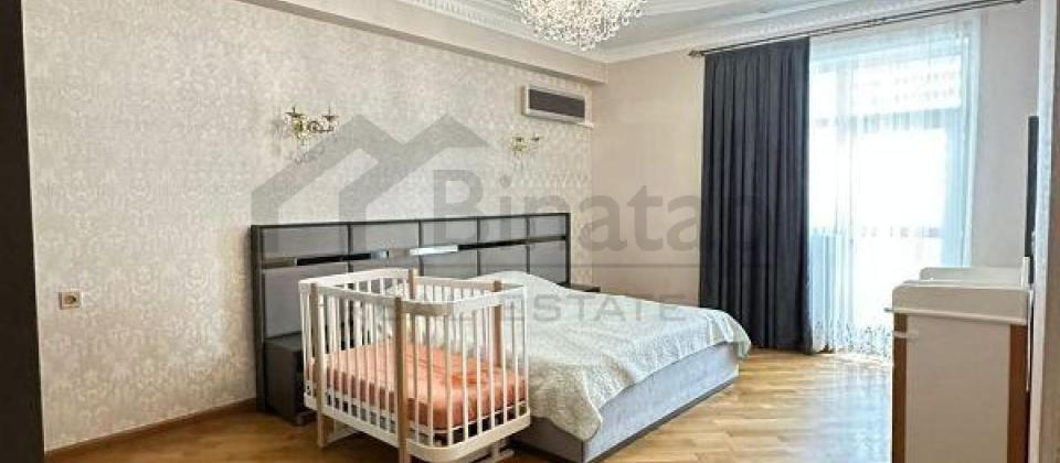 Heyder Eliyev merkezinin yaninda 4 otaqli menzil satilir/170 kv.m. - 3