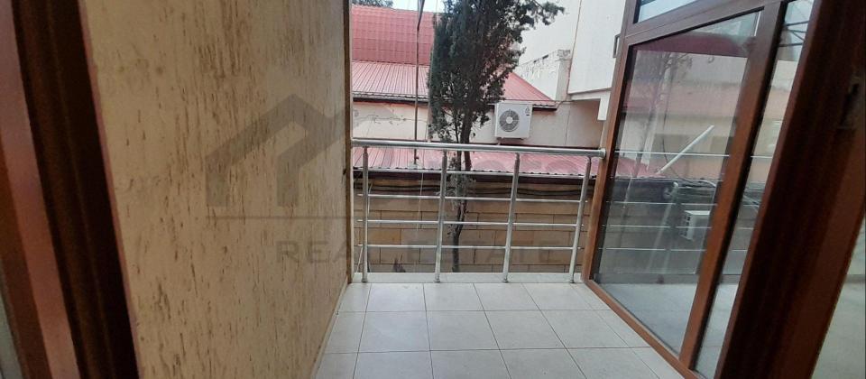 genclikde 2 otaqli ofis esyali - 13