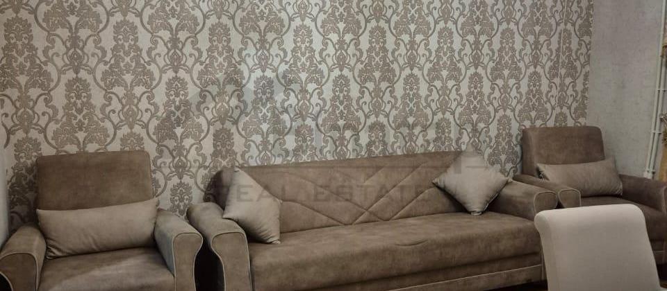 Satılır 3 otaqlı köhnə tikili 69 m², Bakıxanov q. - 2