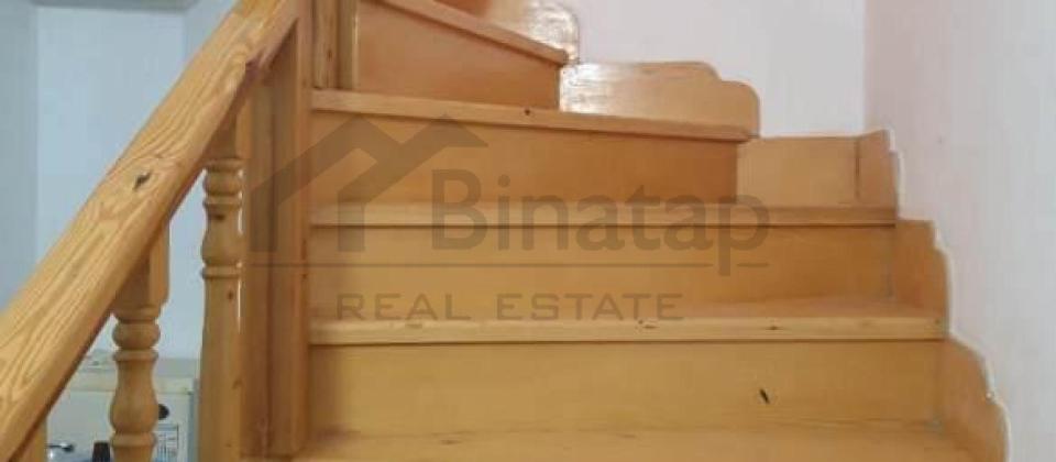 Qubanov, Nizami m/s yaxin 2 mertebeli heyet evi satilir/160 kv.m. - 12