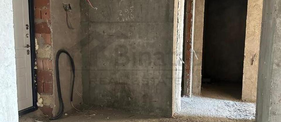 Semed Vurgun parki ve 28 May m/s yaxin 2 otaqli menzil satilir/84 kv.m. - 13