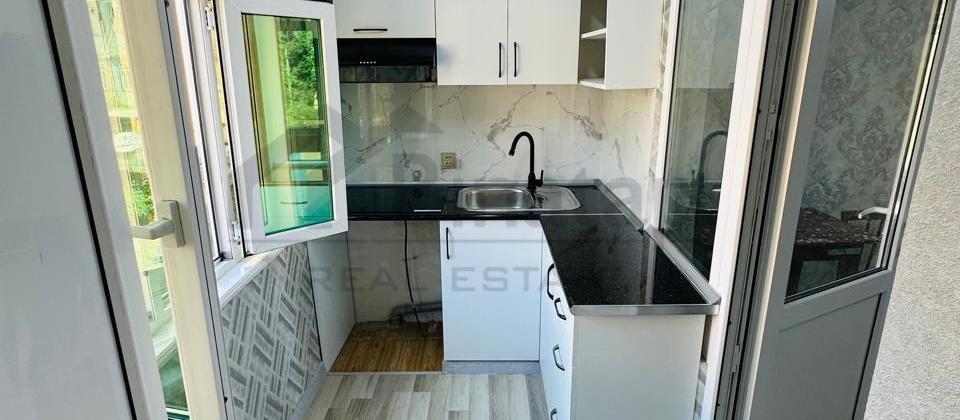 Satılır 3 otaqlı köhnə tikili 45 m², Nəriman Nərimanov m. - 2