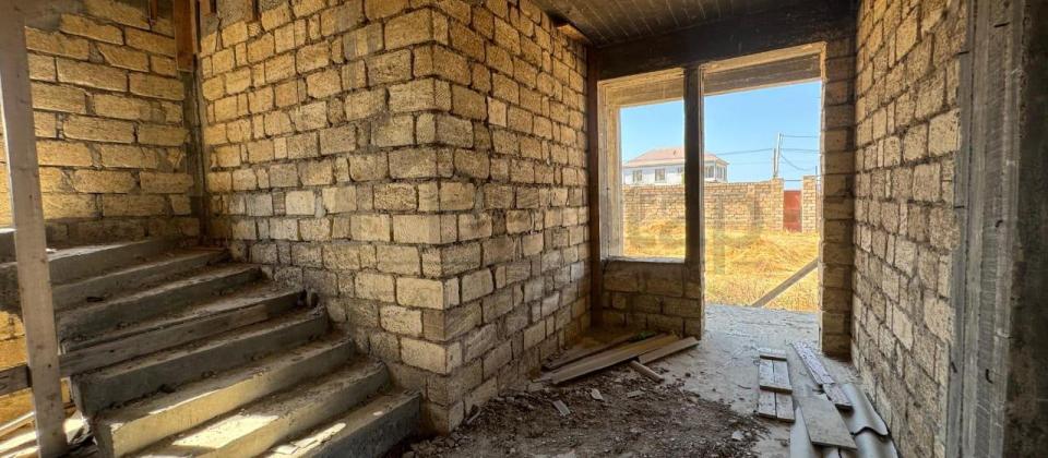 PIRWAGI QESEBESINDE 7 OTAQLI HEYET EVI ATILIR - 4