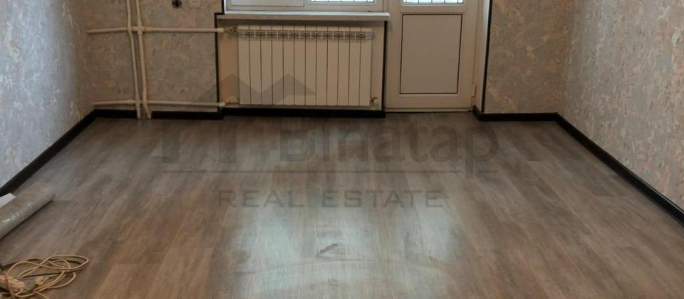 E.Akademiyasi metrosu - 2