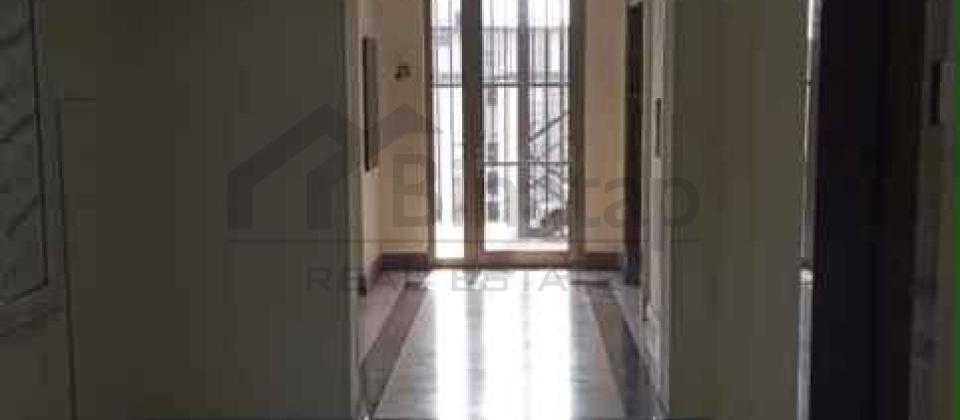 Merkez..! Qiş parkinin yaninda 4 otaqli menzil satilir/240 kv.m. - 7