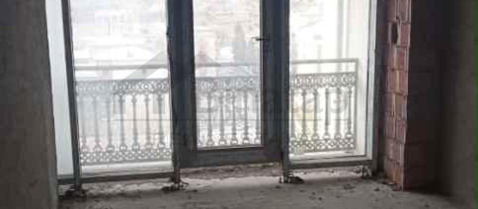 Merkez..! Qiş parkinin yaninda 4 otaqli menzil satilir/240 kv.m. - 11