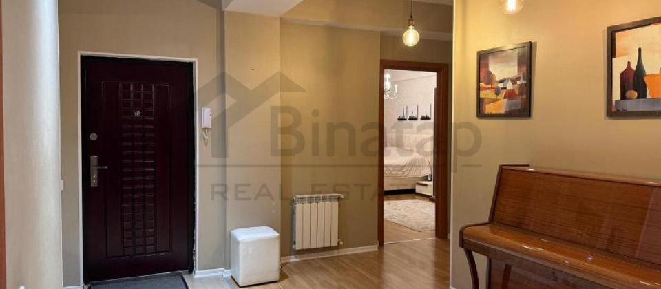 Badamdar, Oxford mektebi ve Botanika baginin yaninda 3 otaqli menzil satilir/110 kv.m. - 12