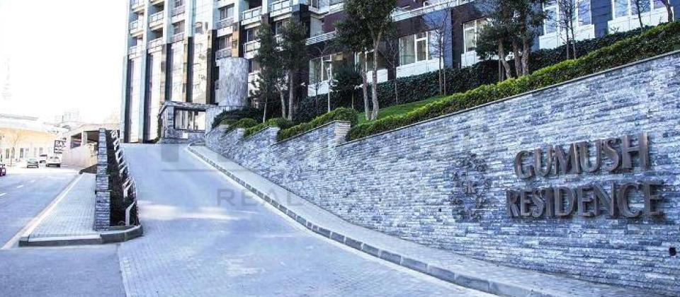 İçerişeher ve Axundov bagina yaxin temirsiz menzil satilir/285 kv.m. - 4