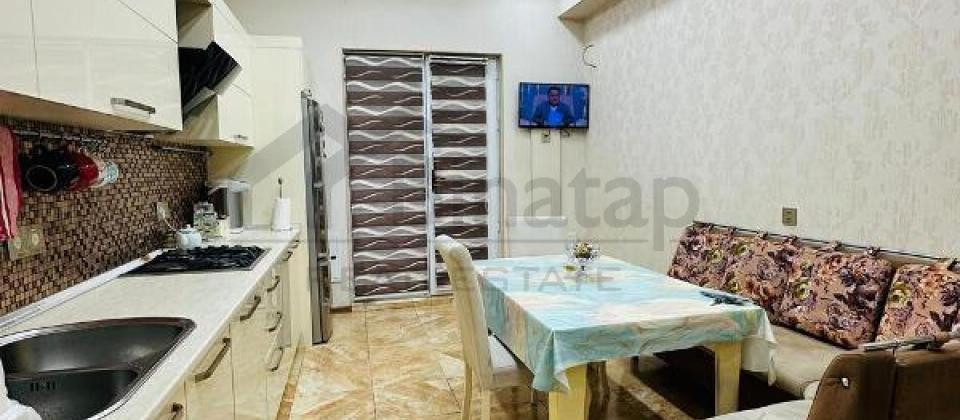 Odlar Yurdu Universitetinin yani, Genclik ve Nerimanov m/s yaxin 3 otaqli menzil satilir/165 kv.m. - 7