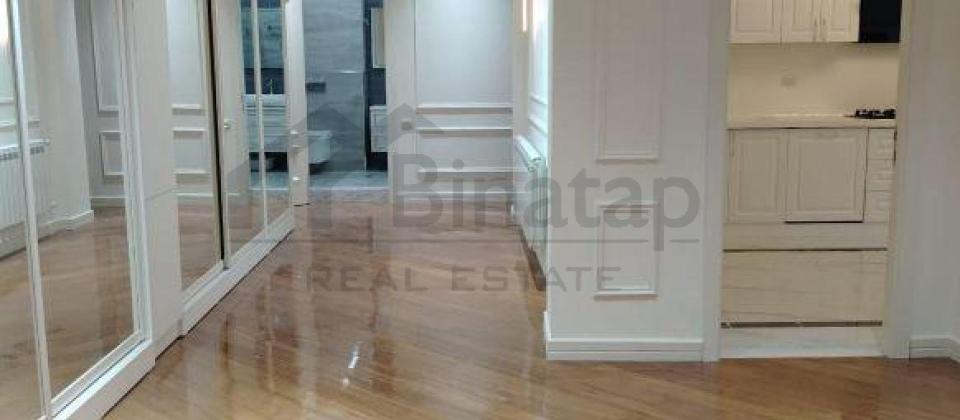 Elmler Akademiyasi m/s ve BDU yaninda 3 otaqli menzil satilir/150 kv.m. - 9