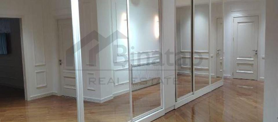 Elmler Akademiyasi m/s ve BDU yaninda 3 otaqli menzil satilir/150 kv.m. - 12