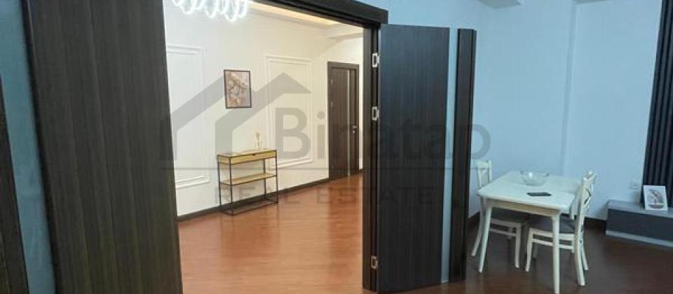 Odlar Yurdu Universitetinin yani, Genclik ve Nerimanov m/s yaxin 3 otaqli menzil satilir/131 kv.m. - 3